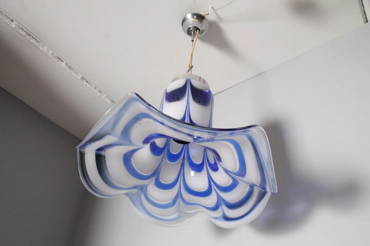 Flower-shaped lamp in blue and white glass by Mazzega, 1970s 5
