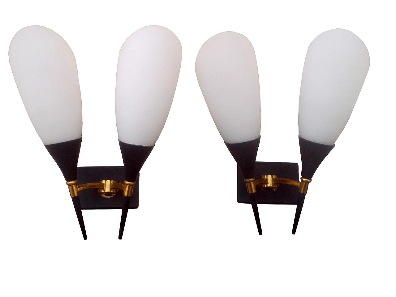 Pair of wall lights with brass frame and opaline glass diffusers, 1960s 2
