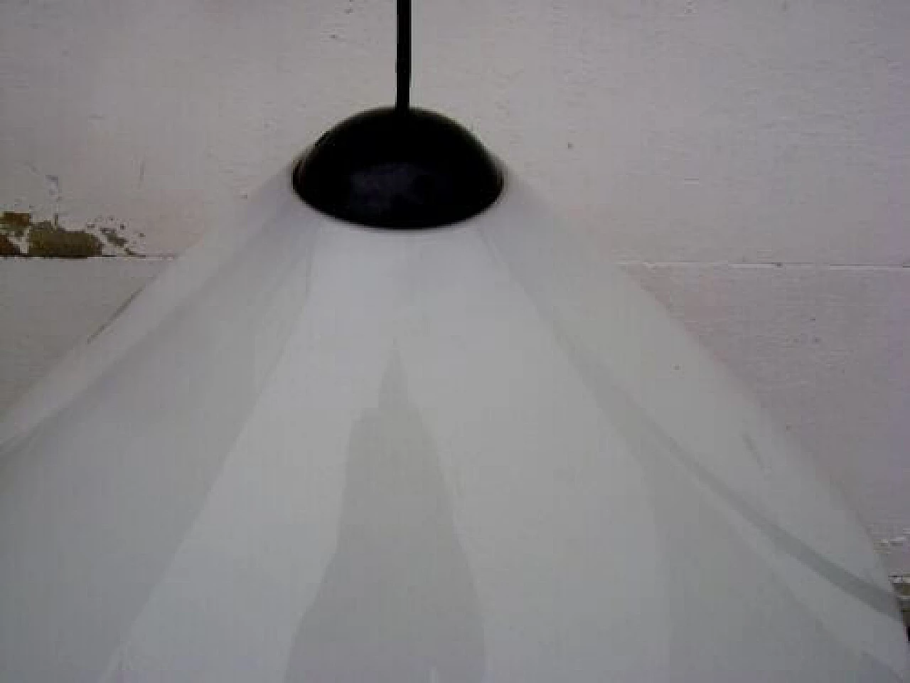 Lampadario in perspex di Vico Magistretti per Oluce, anni '70 3