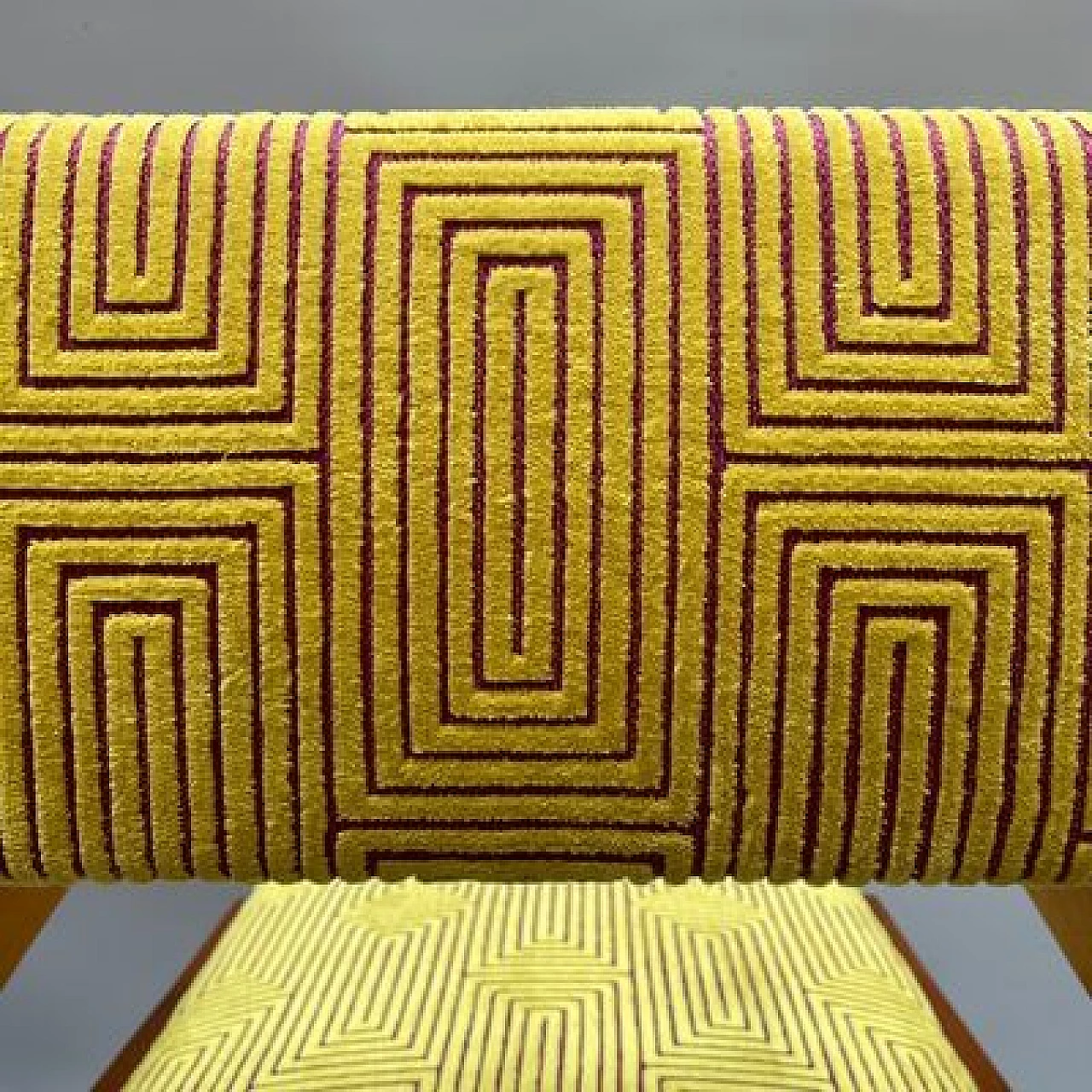 Sedia in velluto con pattern geometrico, anni '50 2
