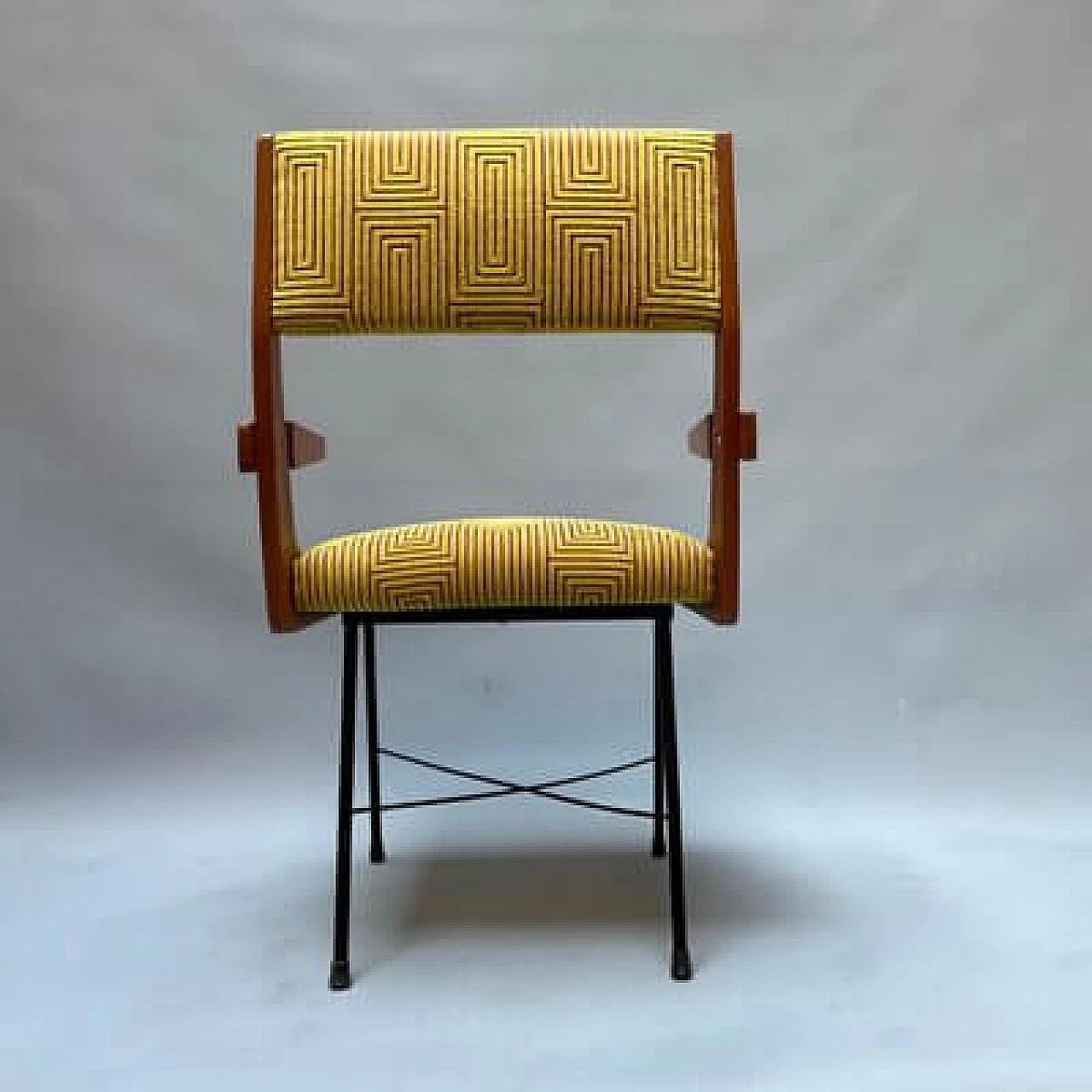 Sedia in velluto con pattern geometrico, anni '50 12
