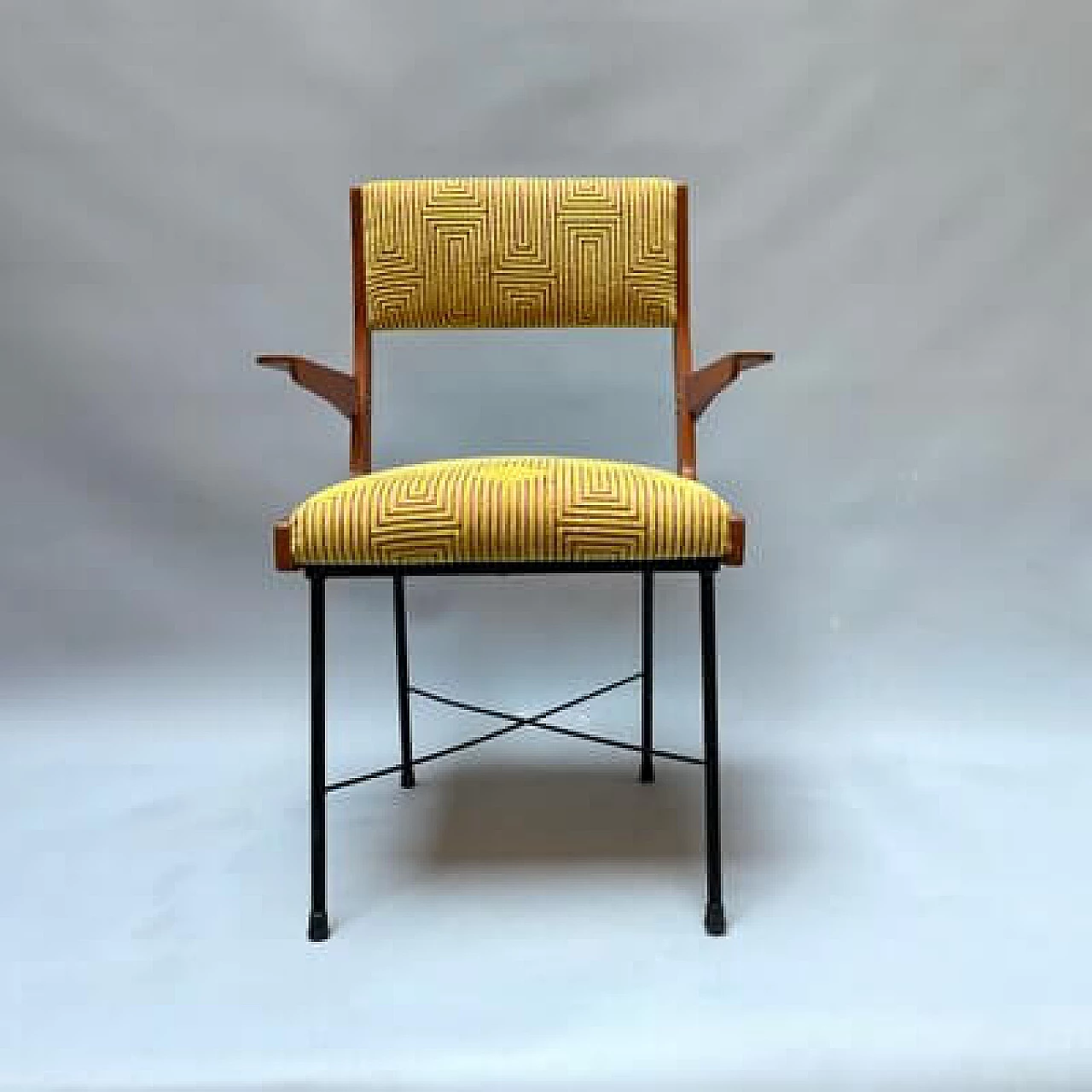 Sedia in velluto con pattern geometrico, anni '50 16