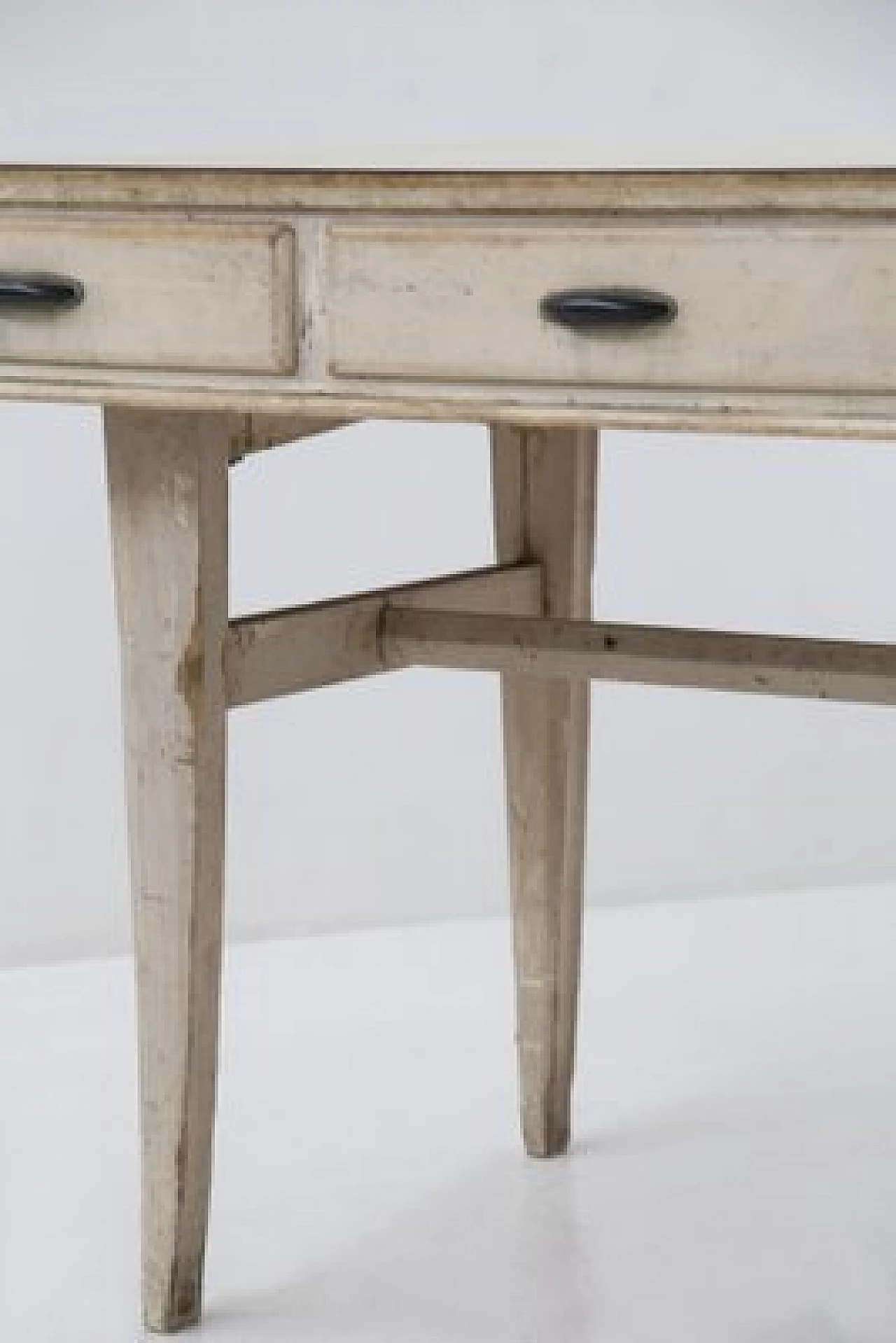 Scrivania in legno chiaro verniciato, '900 11