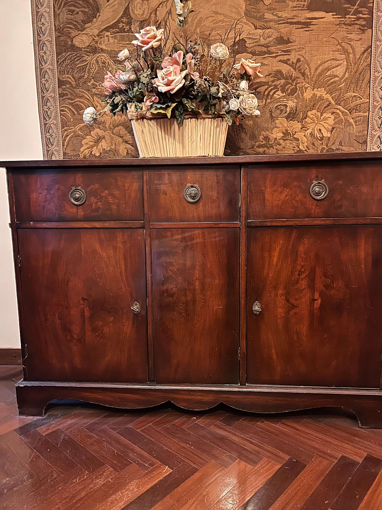 Credenza stile Impero in mogano con maniglie in ottone, inizio '900 1