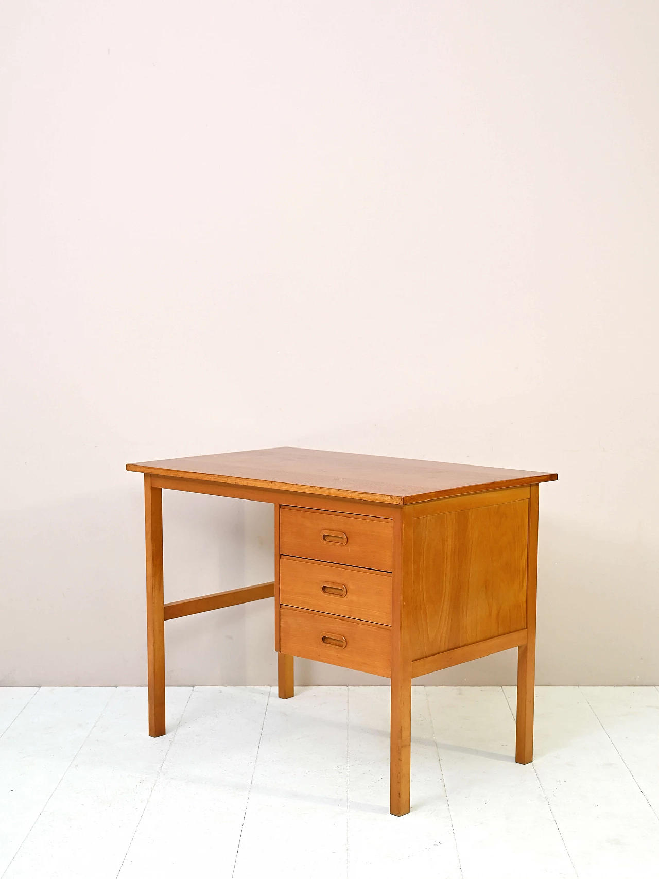 Scandinavian oak desk with side drawers, 1960s 4
