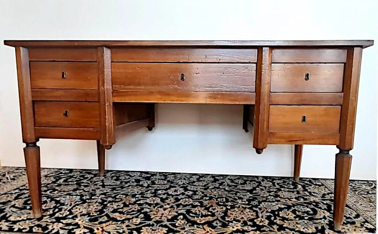 Solid walnut centre desk, 19th century 4