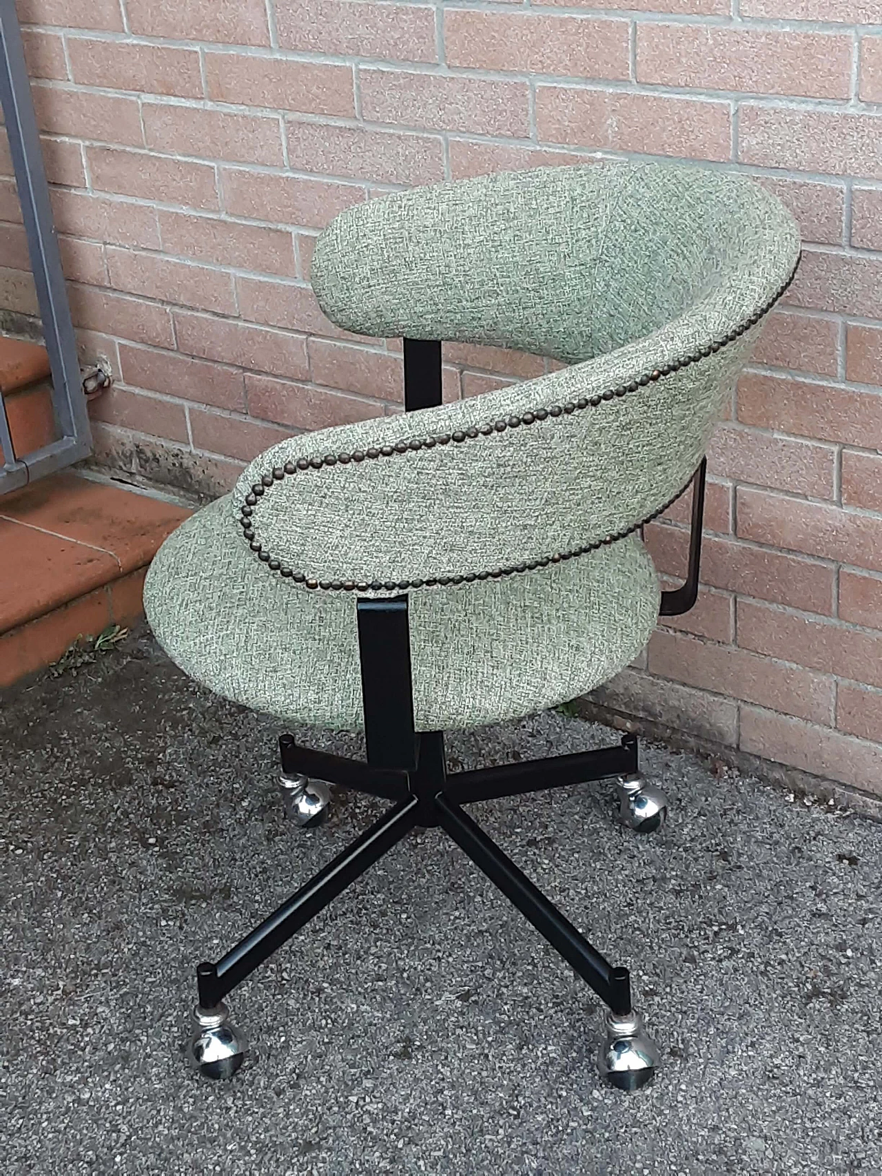 Office armchair in bouclé fabric, 1950s 2