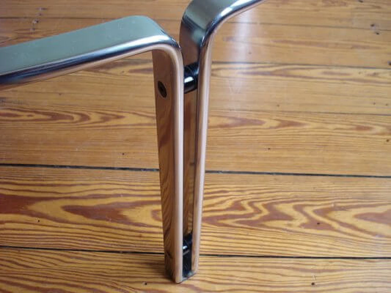 Steel and glass side table by Horst Brüning for Kill International, 1960s 7