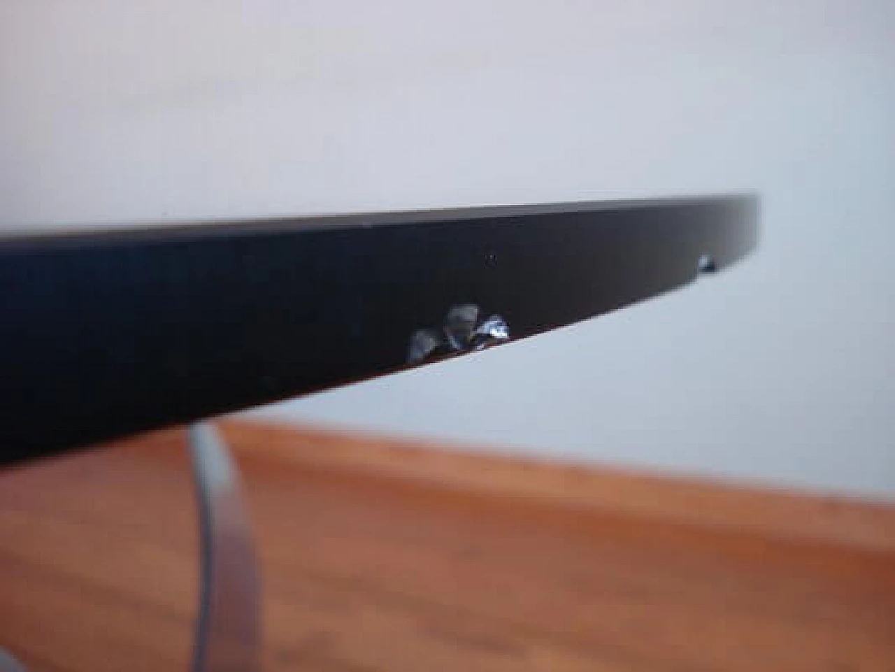 Tavolino in alluminio e vetro di Knut Hesterberg, anni '60 12