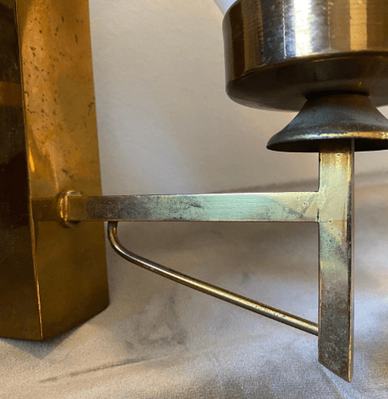 Pair of brass and glass sconces in the style of Arredoluce, 1960s 12