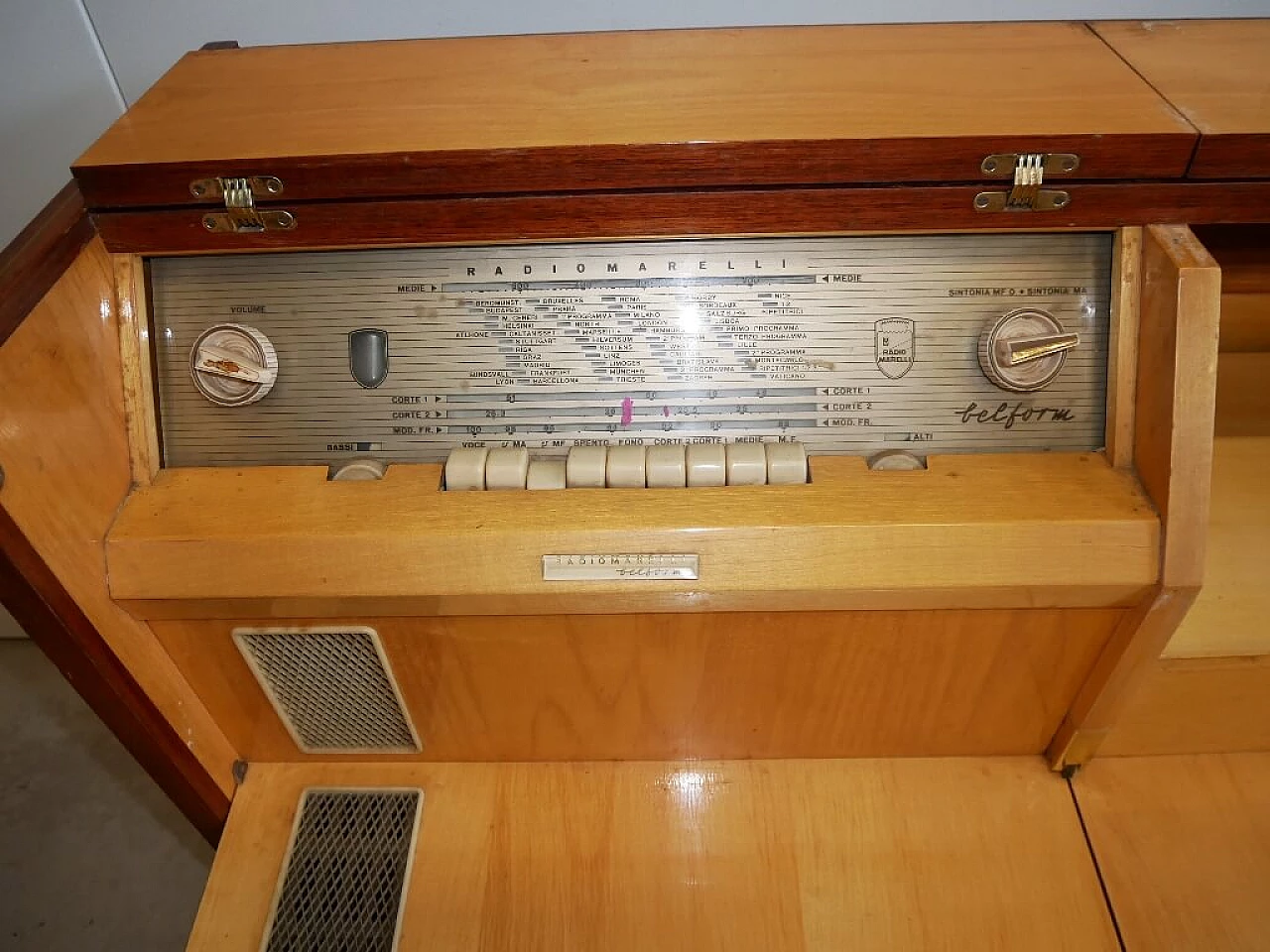 RD192 radio cabinet for Marelli Belform, 1960s 5