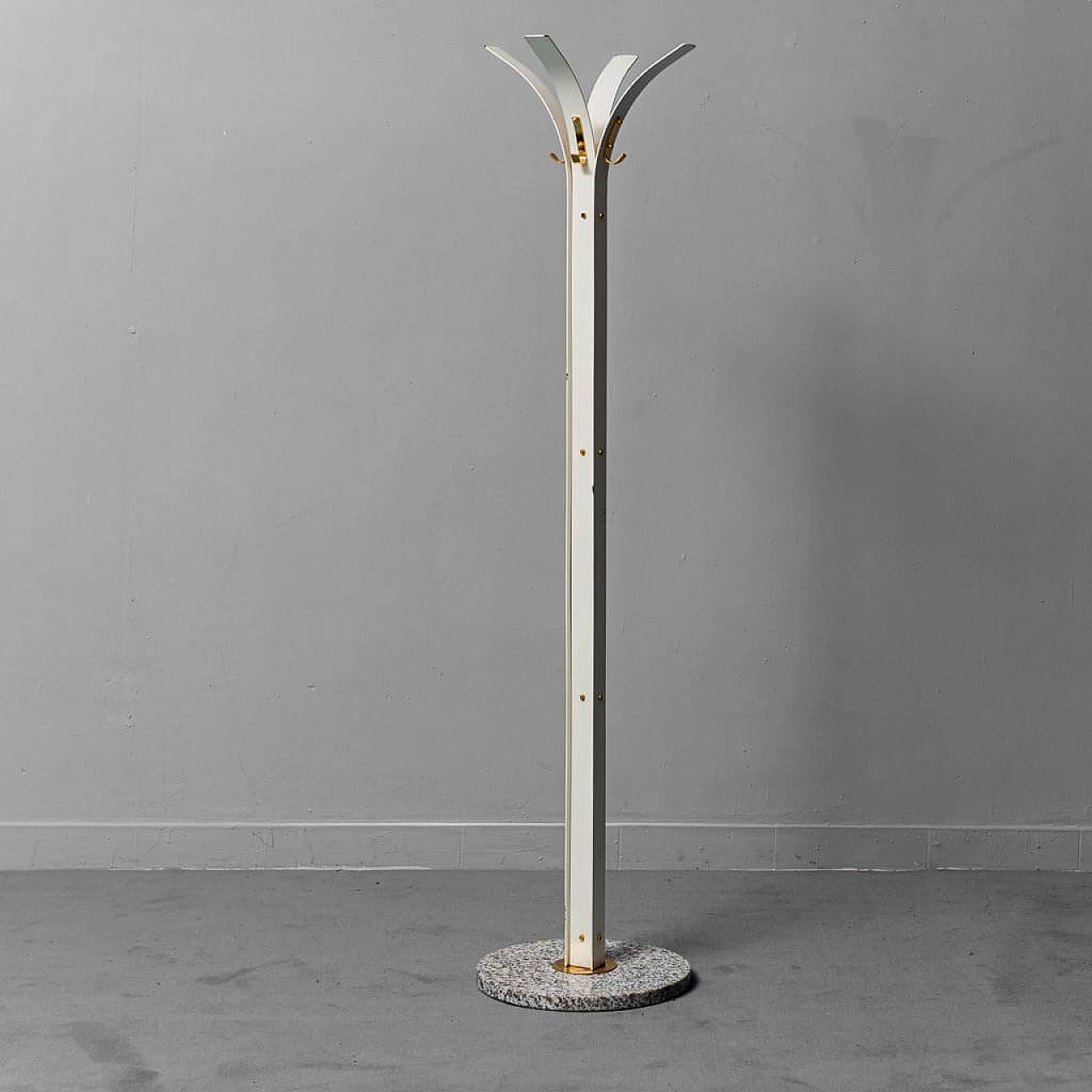 Four-arm metal coat stand with marble base, 1970s 1