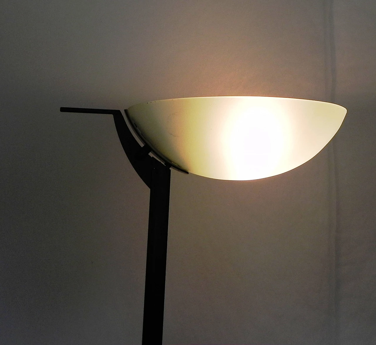 Lampada a stelo con diffusore in vetro acidato, anni '80 7