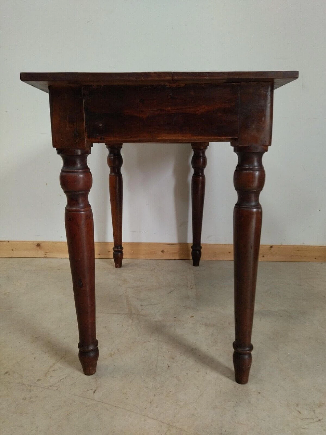 Louis Philippe table in walnut-stained poplar, 19th century 5
