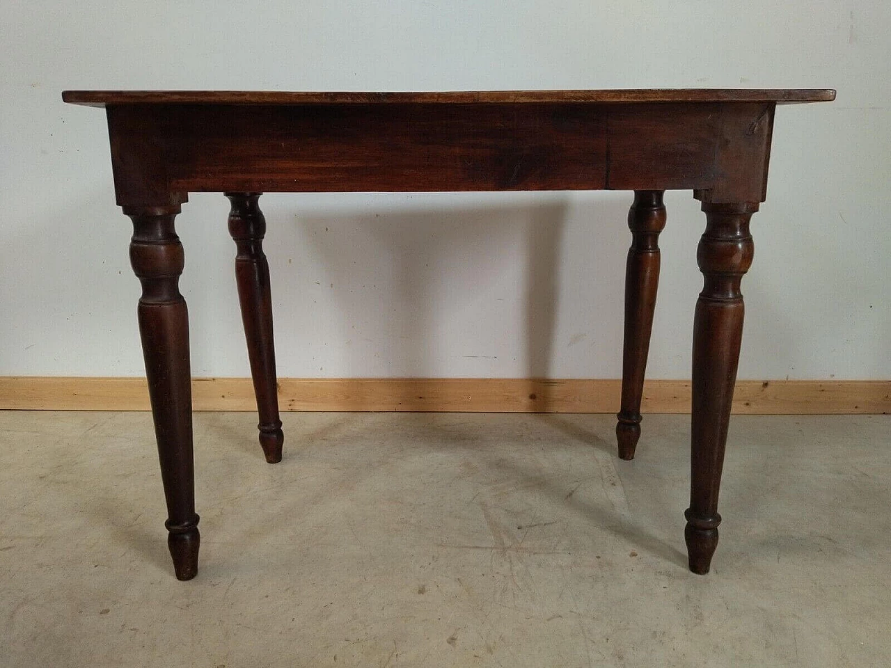 Louis Philippe table in walnut-stained poplar, 19th century 6