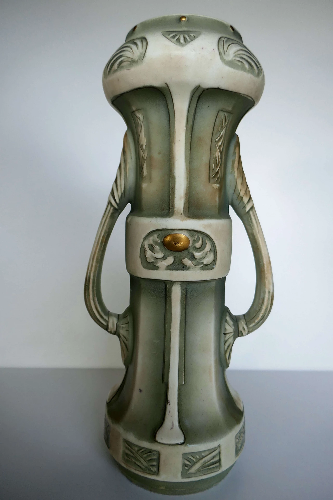 Coppia di vasi in ceramica attribuiti a Robert Hanke, inizio '900 5