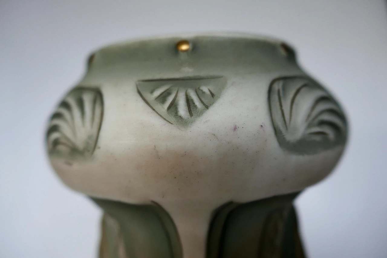 Coppia di vasi in ceramica attribuiti a Robert Hanke, inizio '900 6