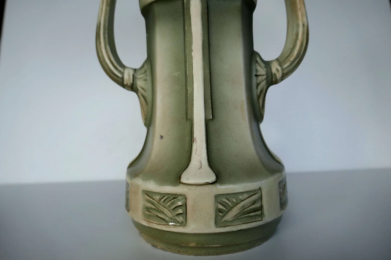 Coppia di vasi in ceramica attribuiti a Robert Hanke, inizio '900 8