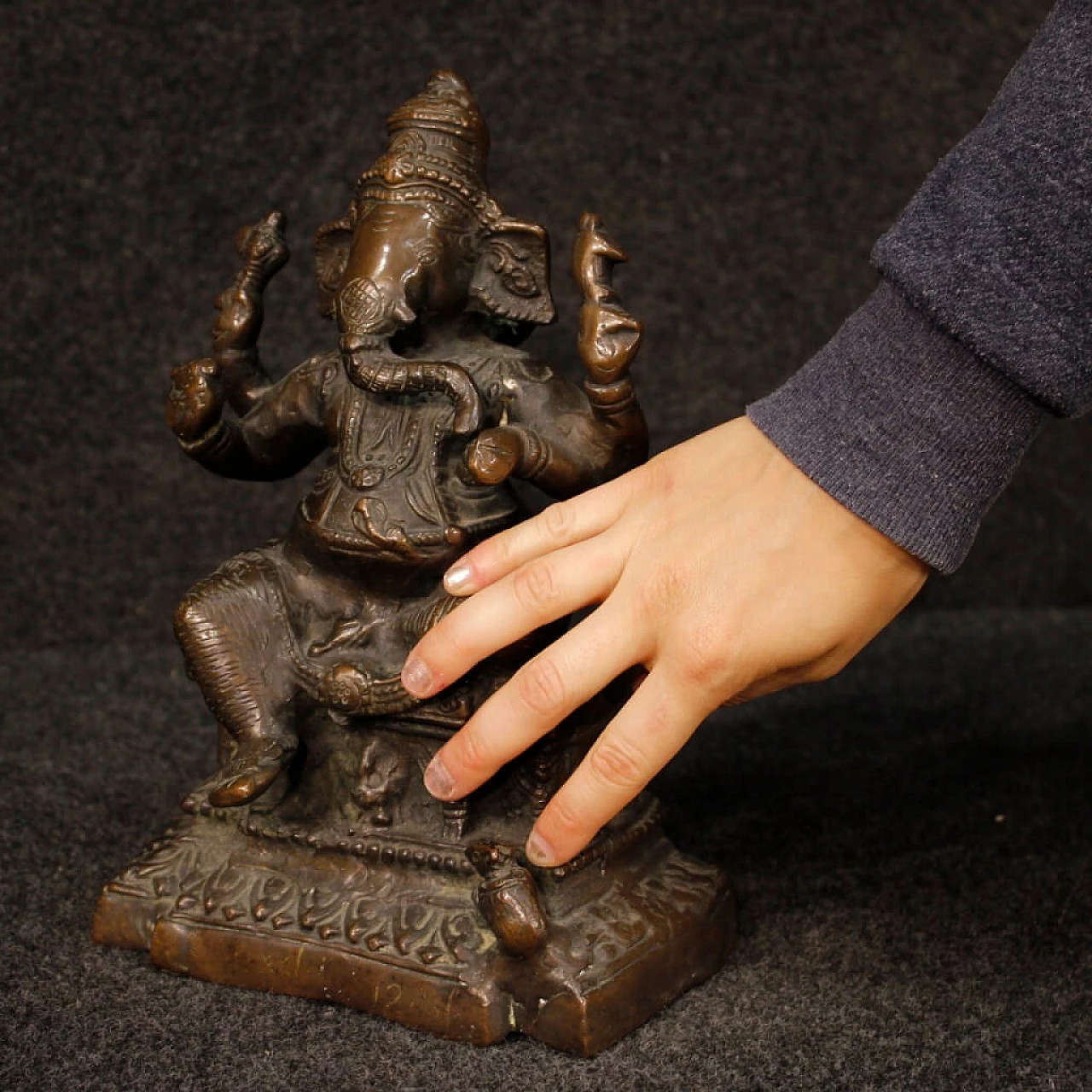 Scultura indiana in bronzo raffigurante Ganesh 2