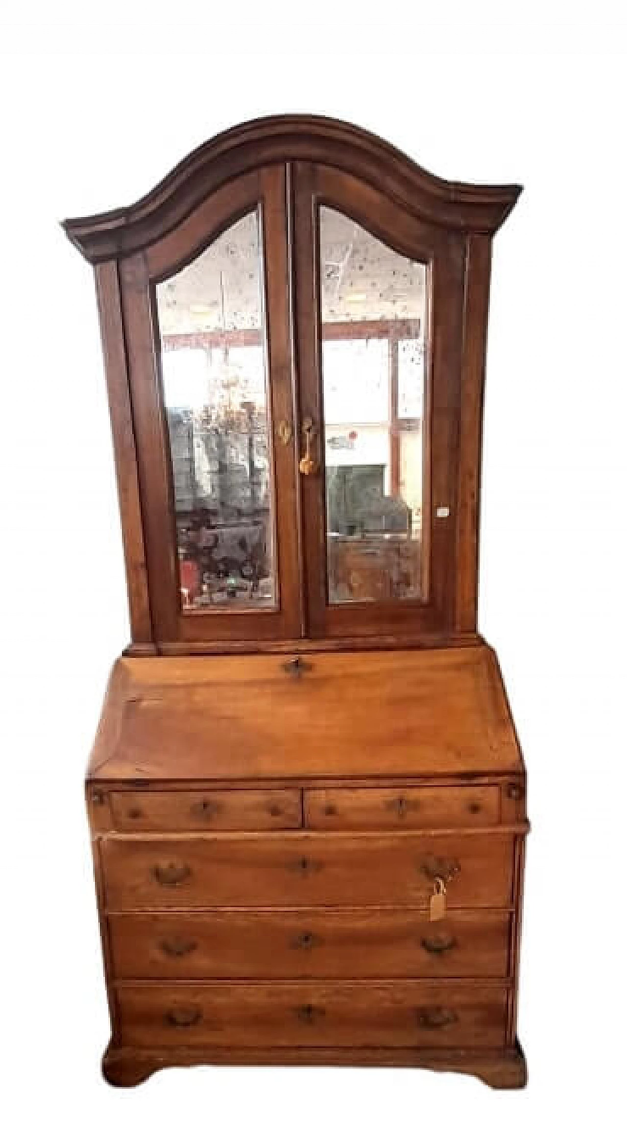 Venetian walnut trumeau with glass doors, first half of the 18th century 1