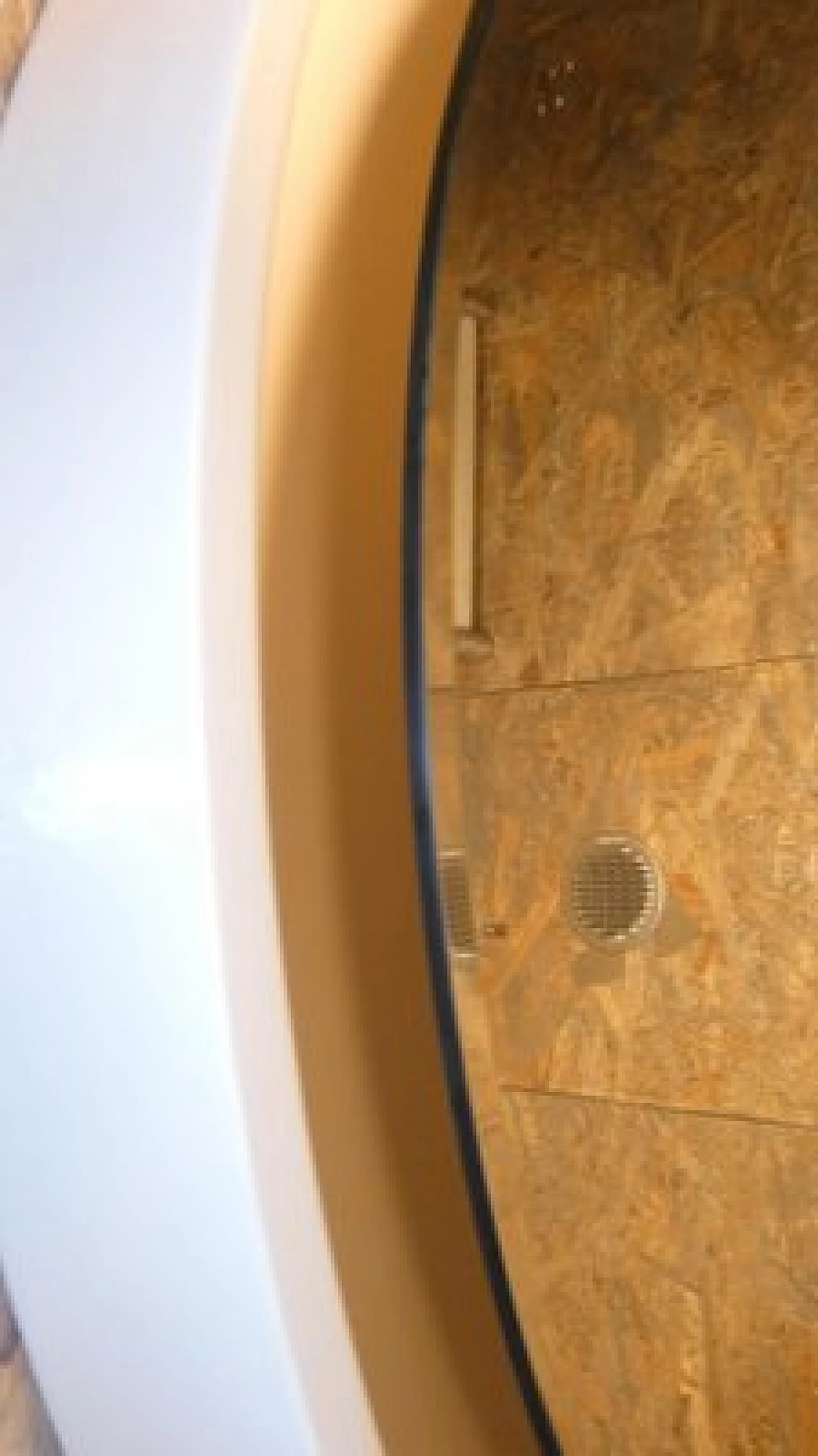 Specchio rotondo retroilluminato in legno laccato bianco, anni '70 2