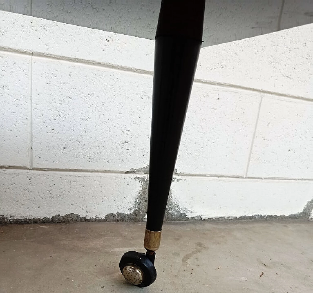 Wood side table with casters and formica top, 1960s 9