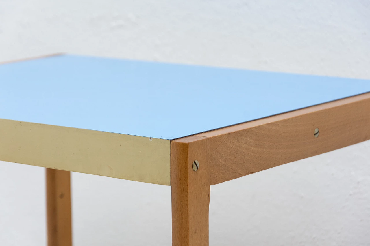 Tavolino in legno con piano azzurro in formica di TON, anni '70 3