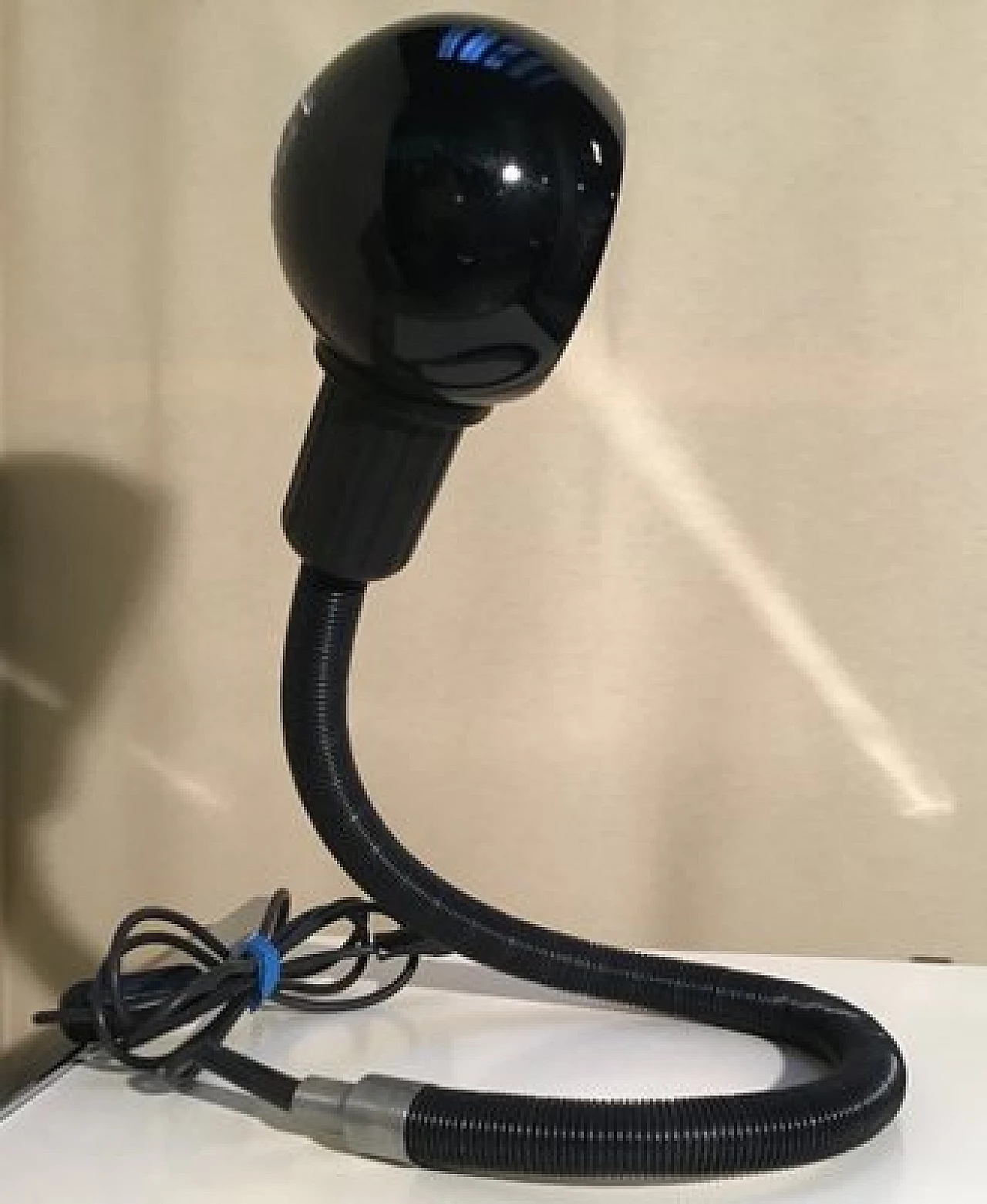 Large black Hebi table lamp by Isao Hosoe for Valenti Luce, 1969 3