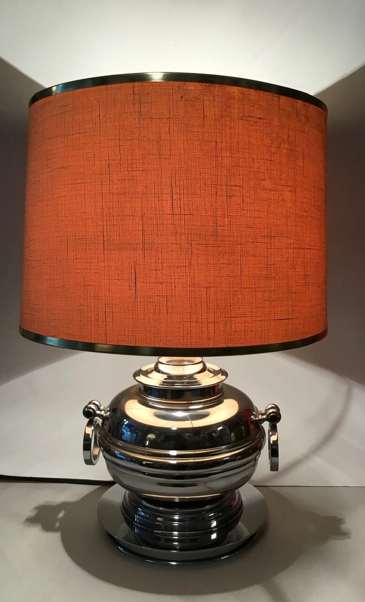 Lampada da tavolo cromata con paralume, anni '70 9