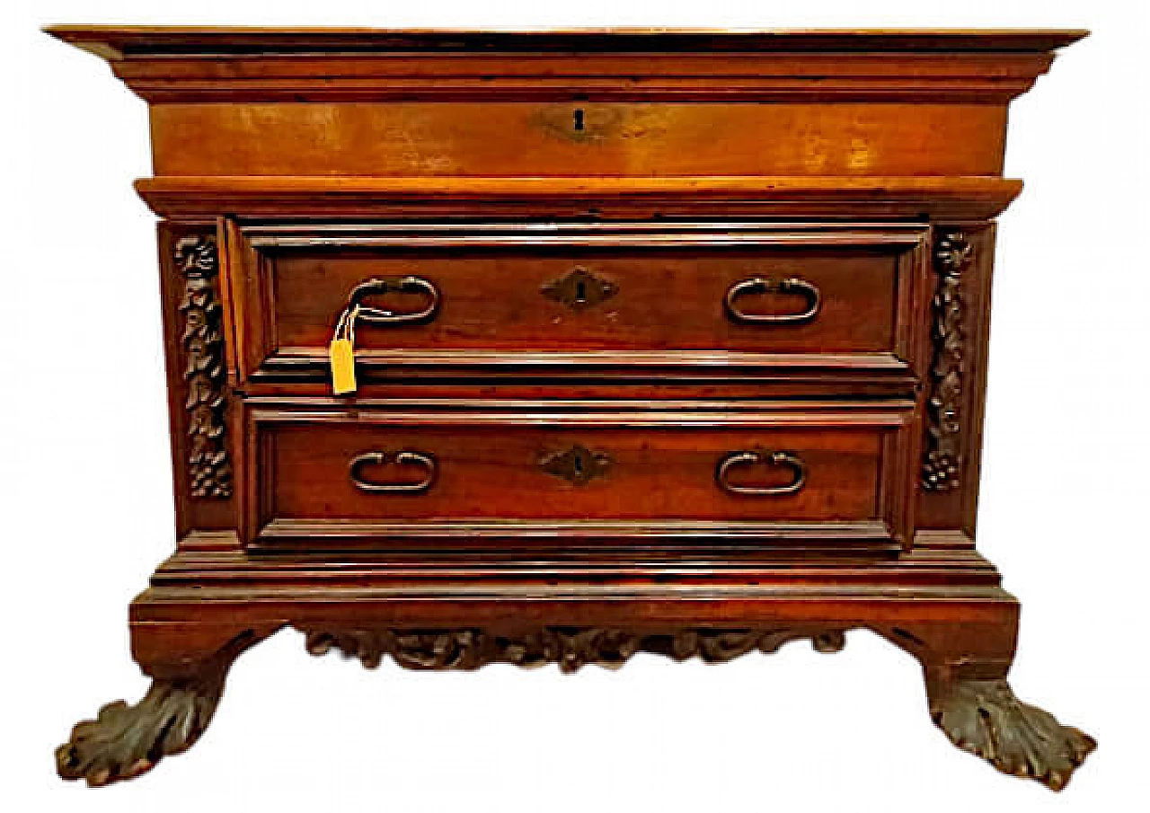 Walnut two-drawer chest of drawers with opening top, 17th century 2