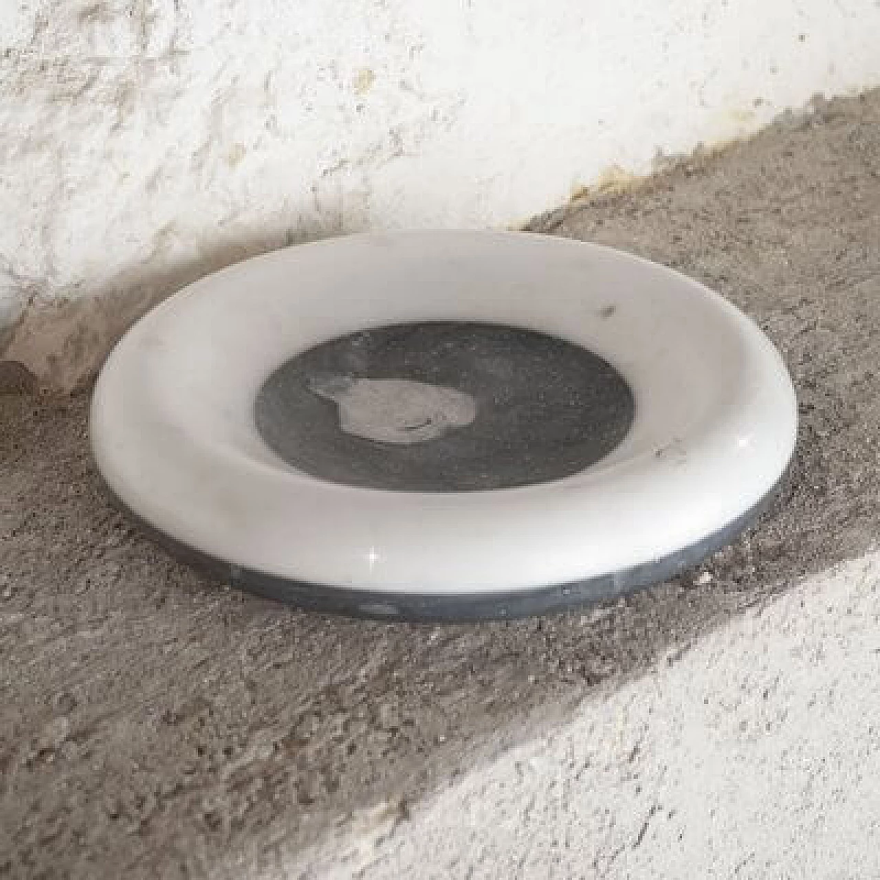 Carrara marble bowl, 1960s 5