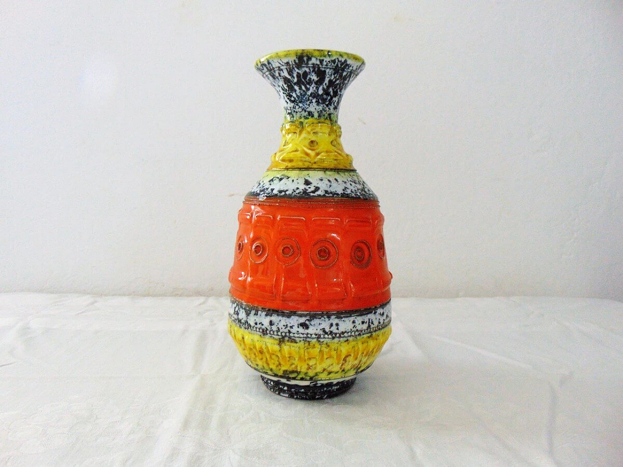 Vaso in ceramica smaltata multicolore, anni '60 1