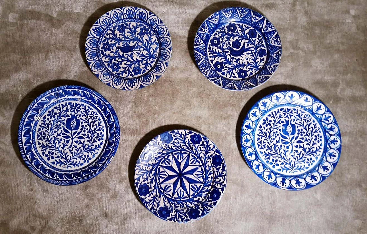5 Piatti in ceramica di Deruta con decorazioni blu cobalto, anni '50 2
