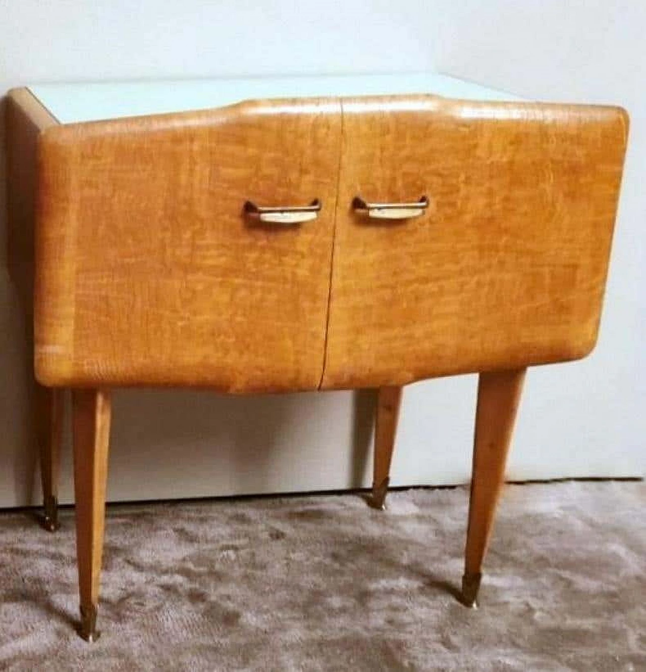 Coppia di comodini attribuiti a Ico Parisi con piano in pasta di vetro, anni '50 6