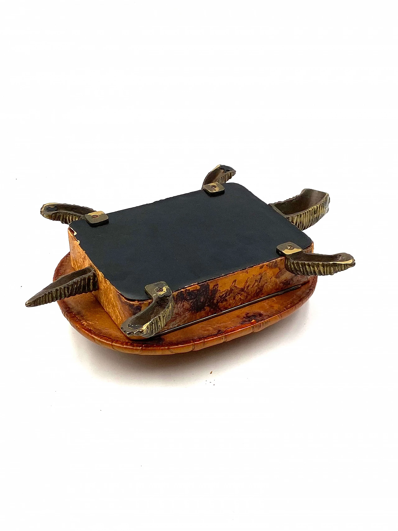 Portagioie a forma di tartaruga in pelle e bronzo, anni '50 41