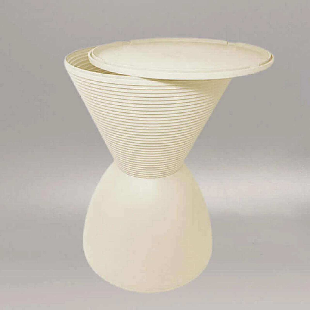 Coppia di sgabelli Prince Aha di Philippe Starck per Kartell, anni '90 2