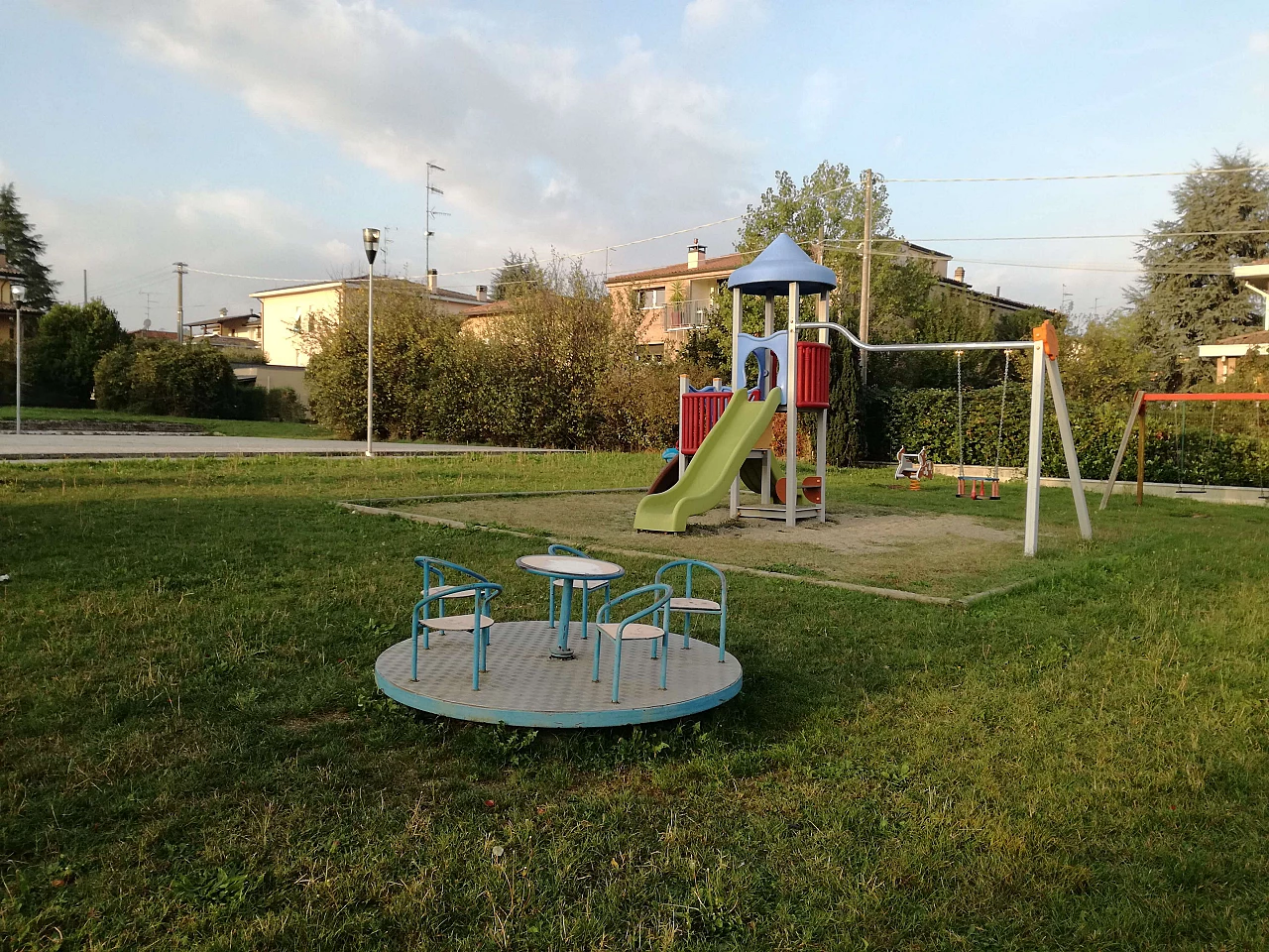 Sedia per bambini proveniente da giostra girevole, anni '80 14