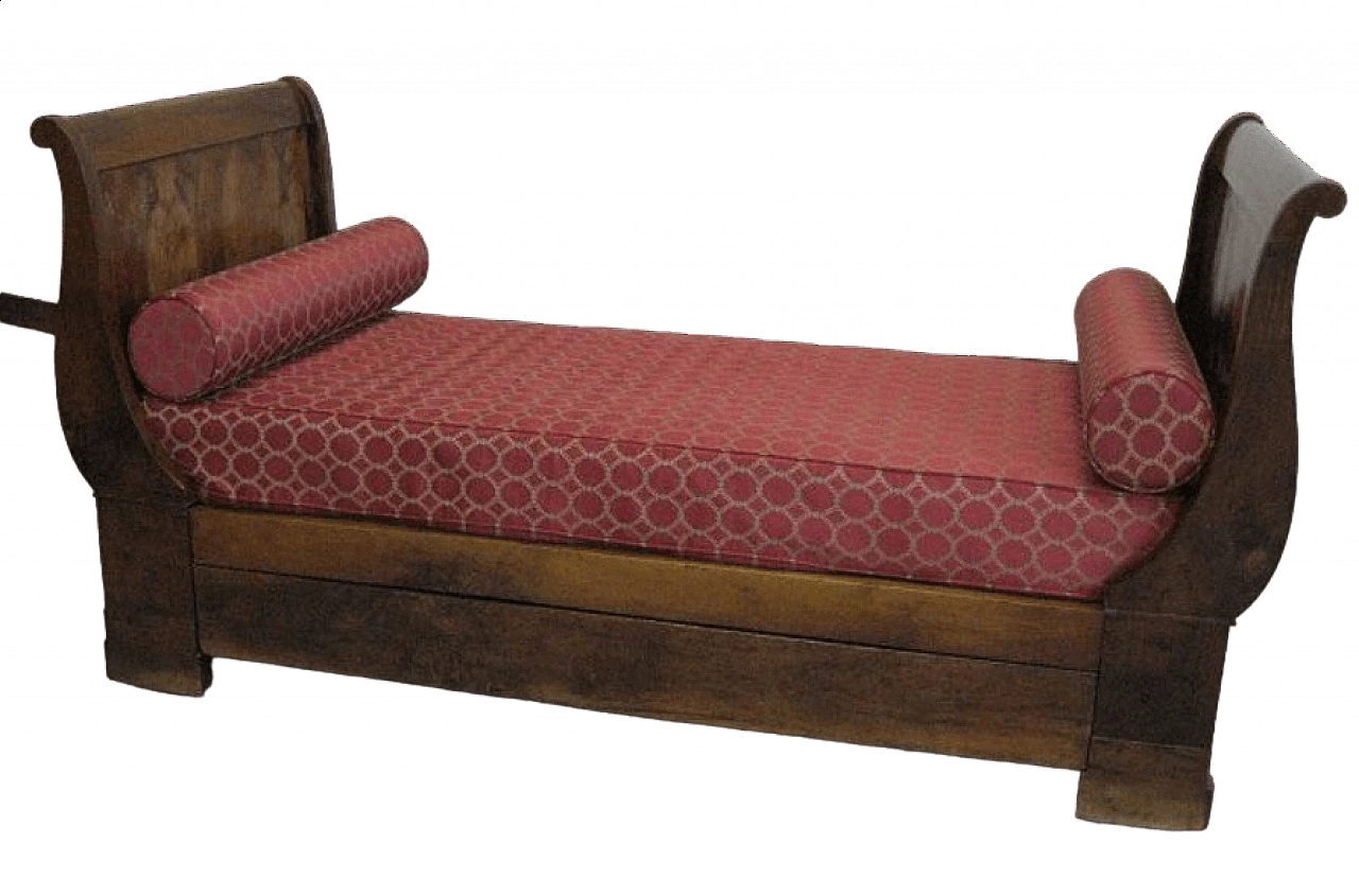 Solid walnut boat bed, 19th century 12