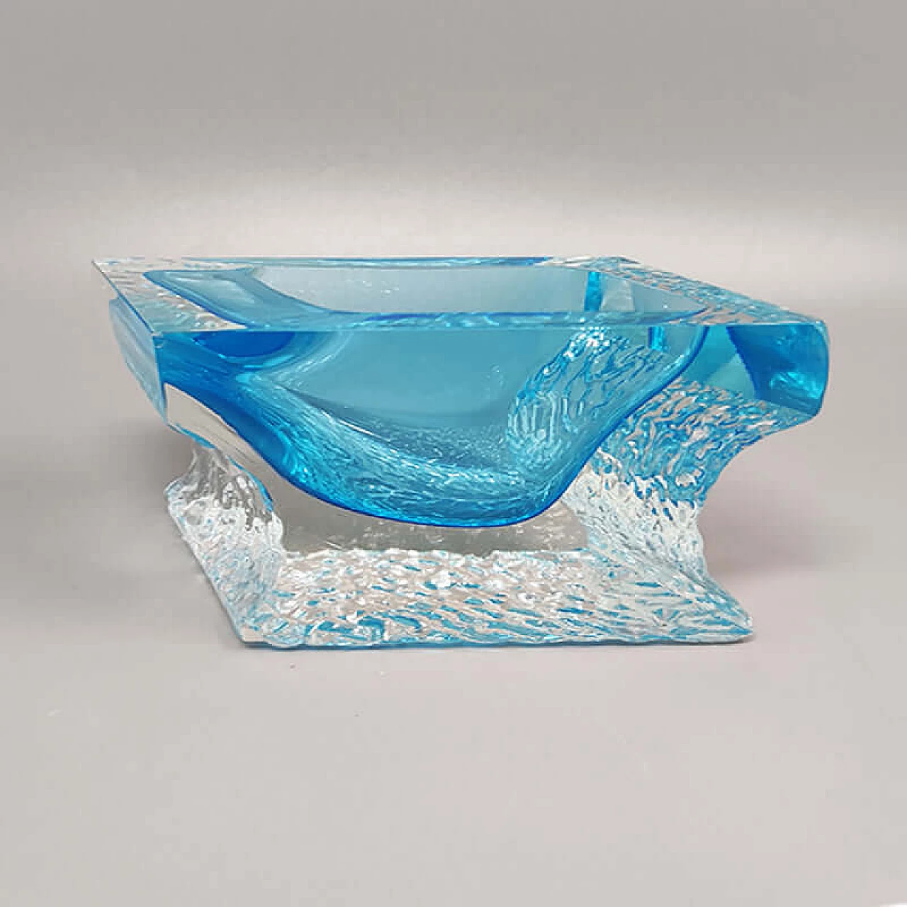 Posacenere in vetro di Murano azzurro di Flavio Poli per Seguso, anni '60 2