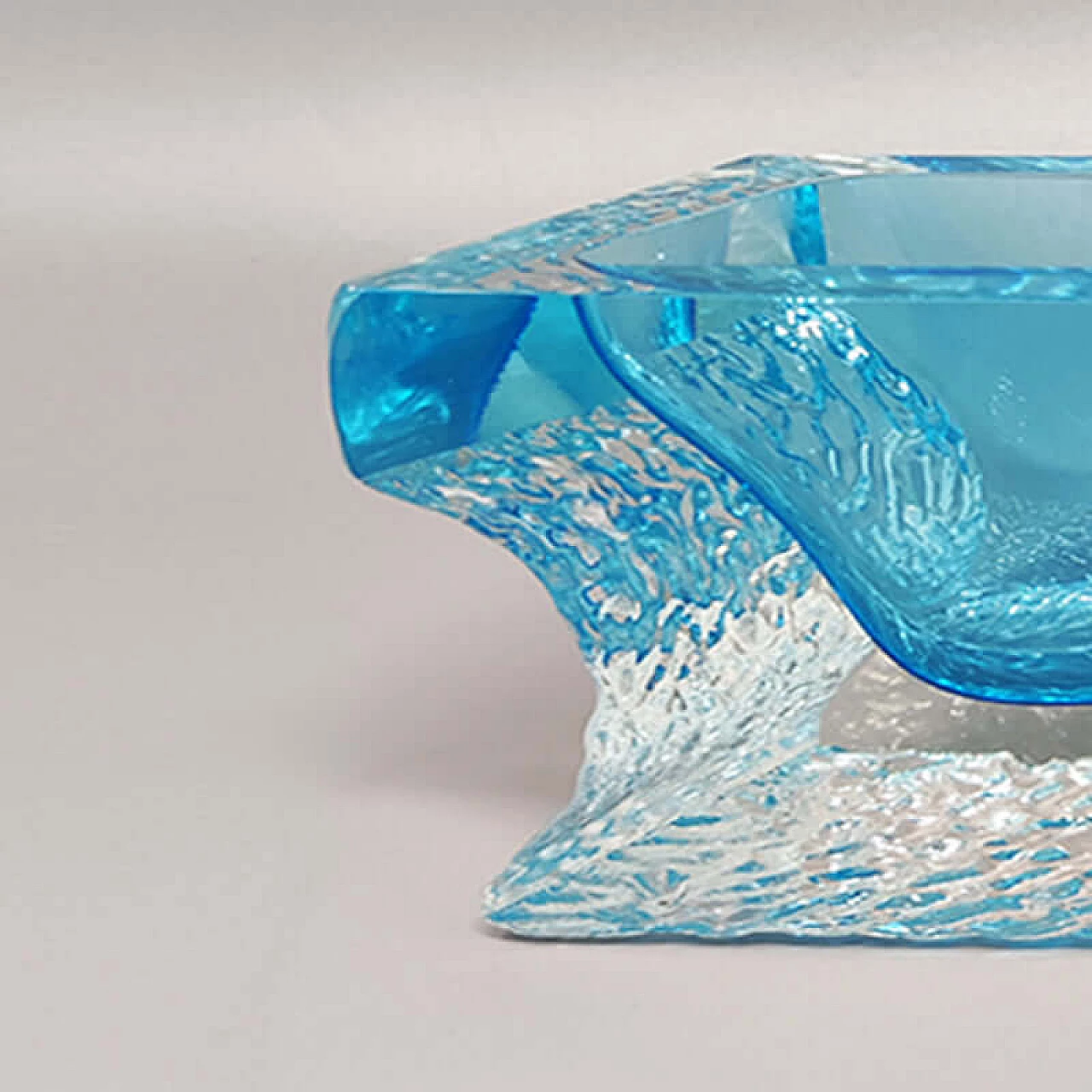 Light blue Murano glass ashtray by Flavio Poli for Seguso, 1960s 6