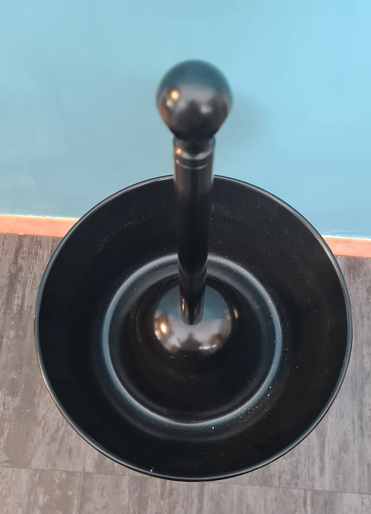 Posacenere Servofumo di Achille e Pier Giacomo Castiglioni per Zanotta, anni '60 4