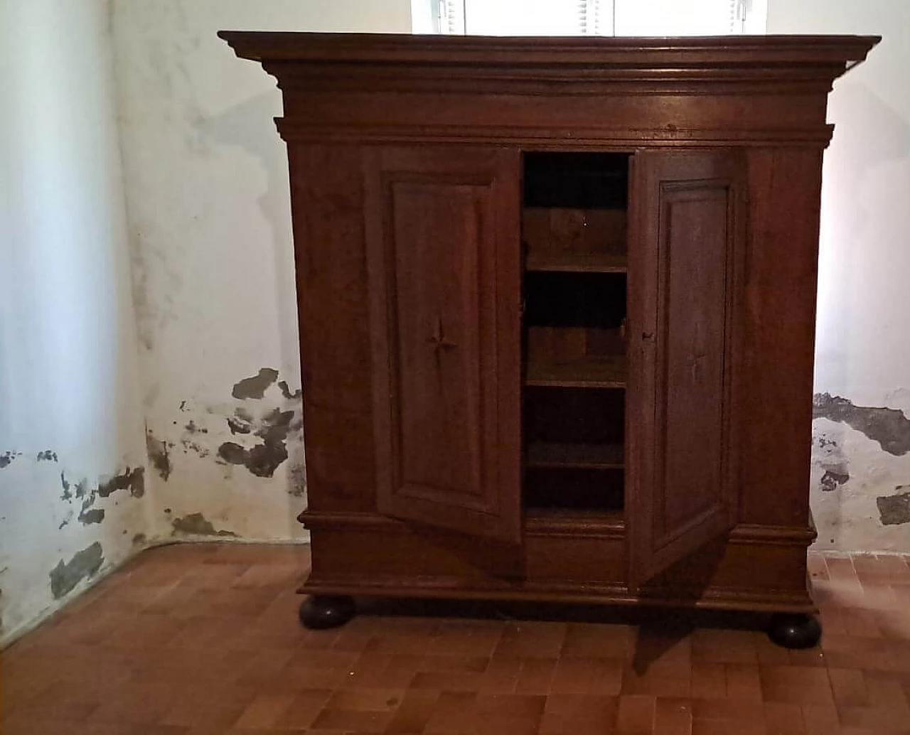 Louis Philippe style two-door sideboard, early 20th century 1