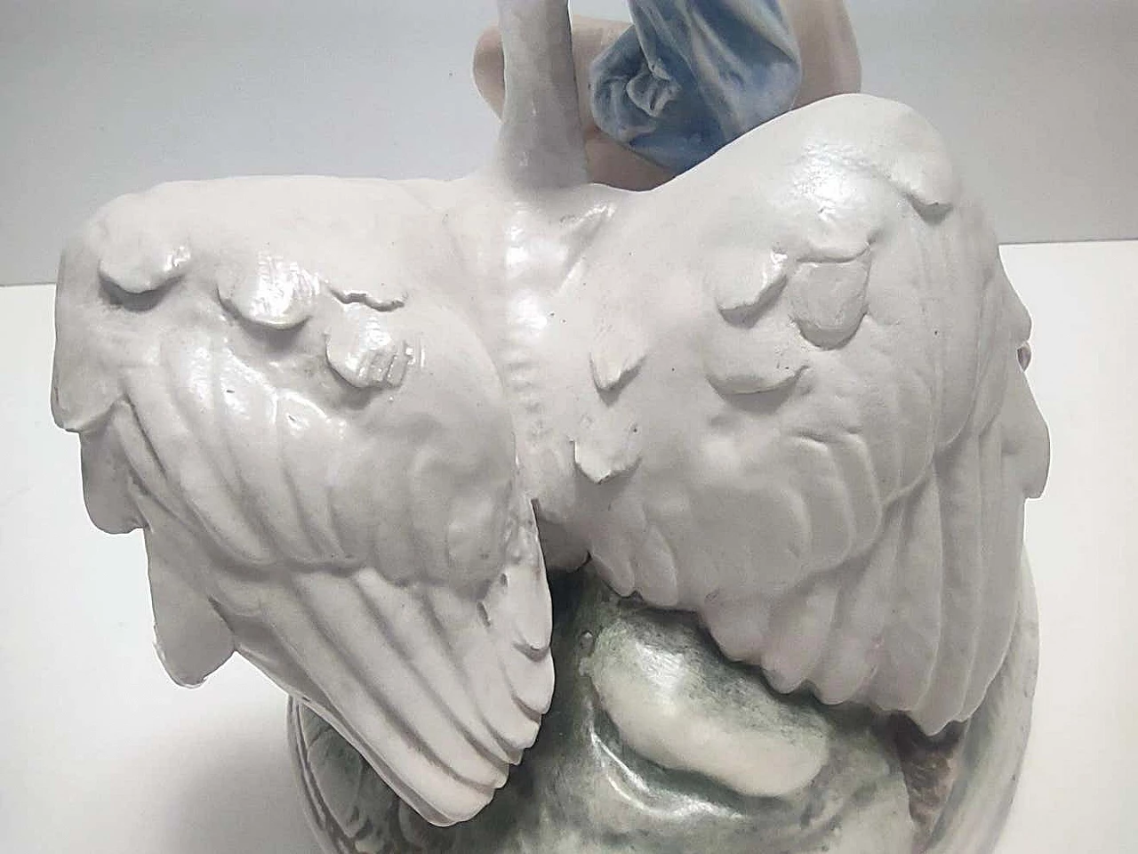 Capodimonte porcelain sculpture with lady and swan by Carlo Mollica, 1960s 3