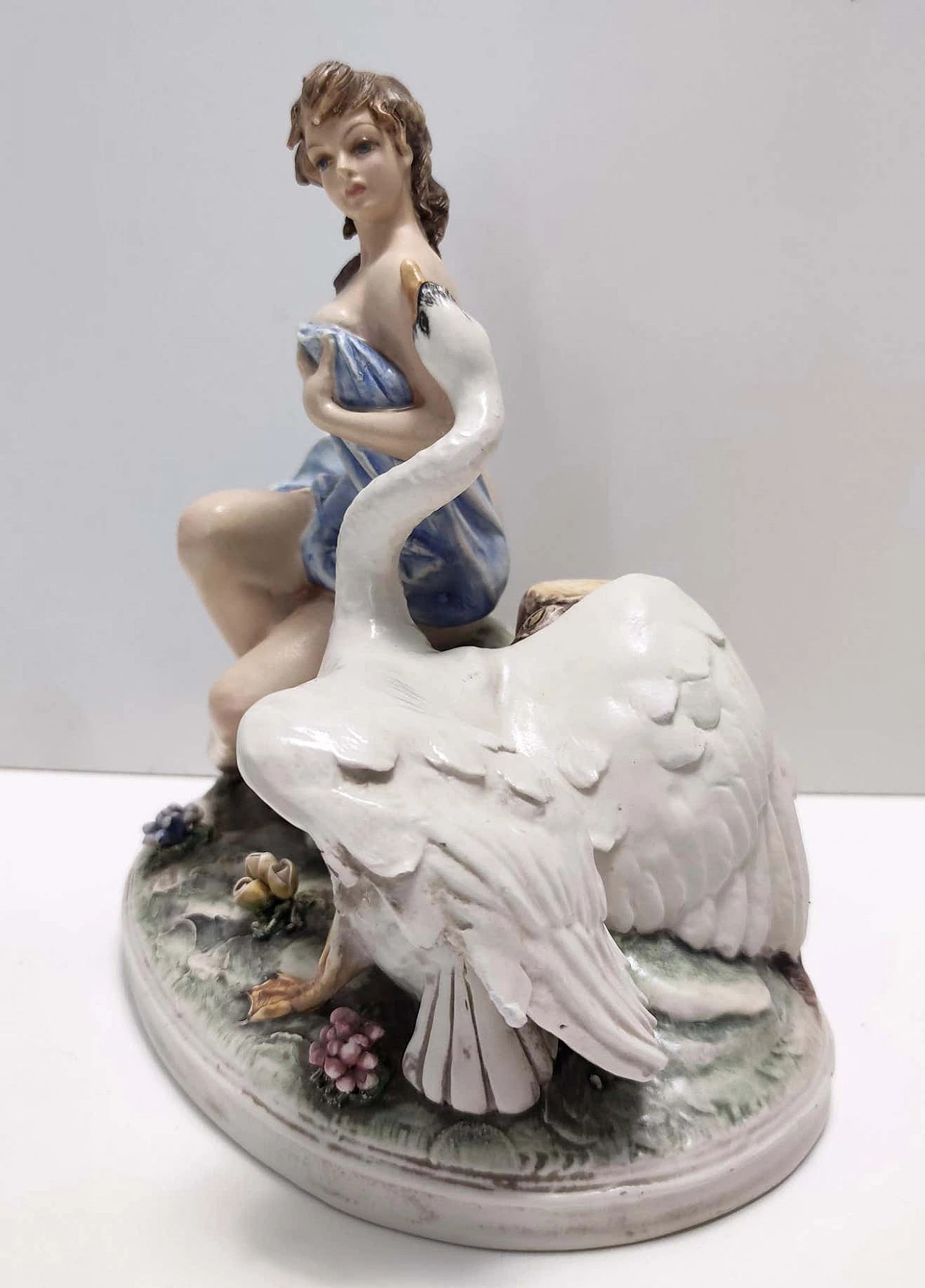 Capodimonte porcelain sculpture with lady and swan by Carlo Mollica, 1960s 13