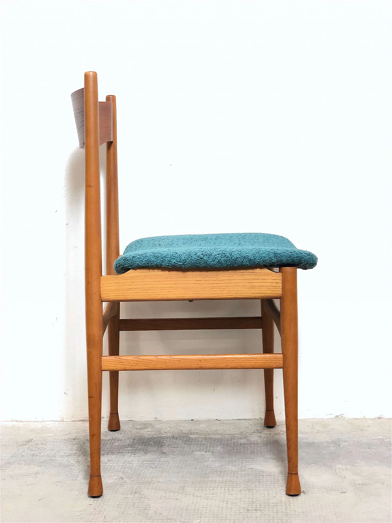 6 Solid beech chairs with fabric seat, 1960s 10