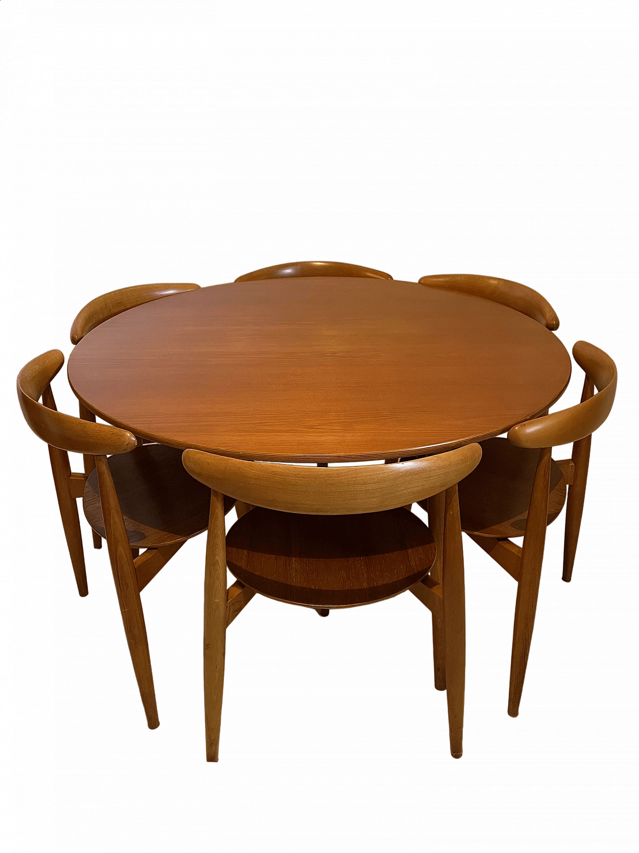Heart round table by Hans Wegner for Fritz Hansen with 6 chairs, 1950s 15