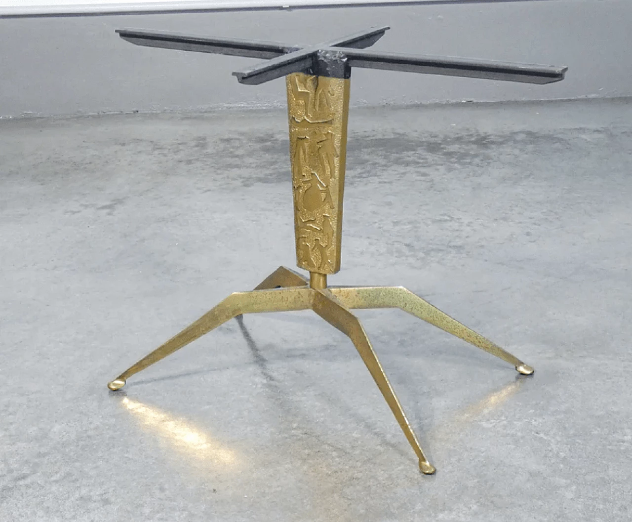 Marble and brass coffee table by Dubè Duilio Barnabè, 1950s 4