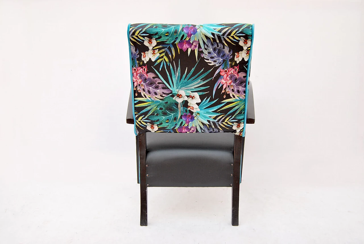 Wooden armchair with fabric cover with flowers, 1950s 4