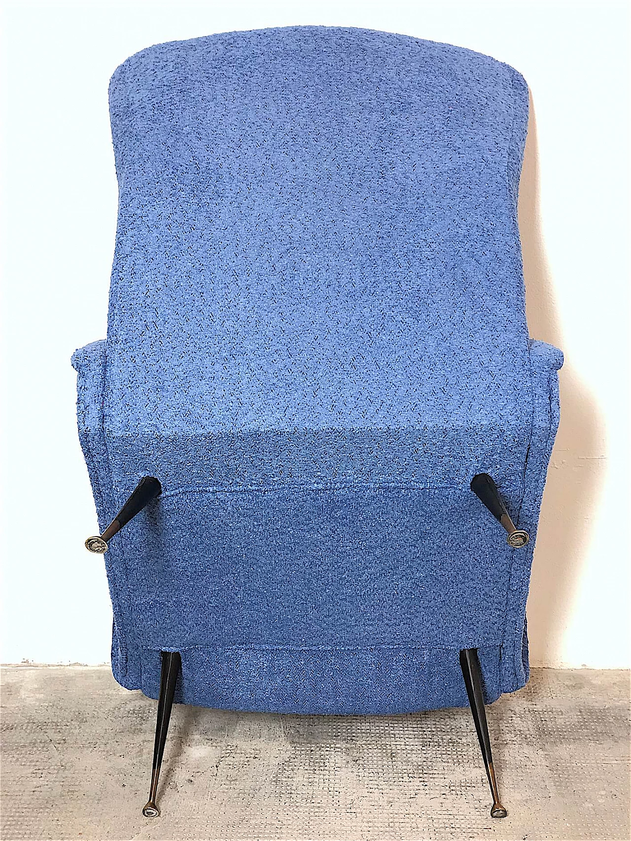 Armchair upholstered in lavender curly fabric, 1960s 10