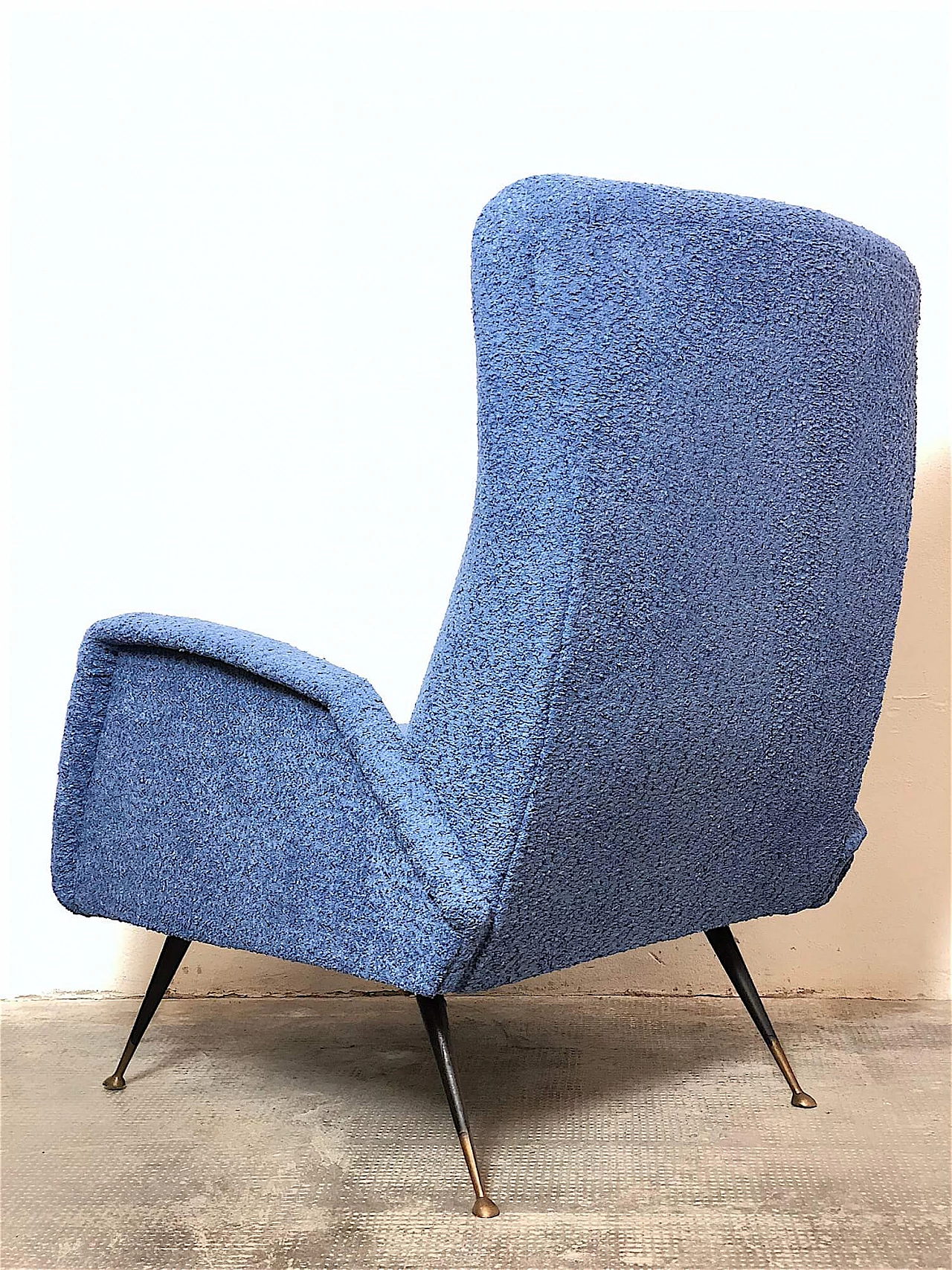 Armchair upholstered in lavender curly fabric, 1960s 11